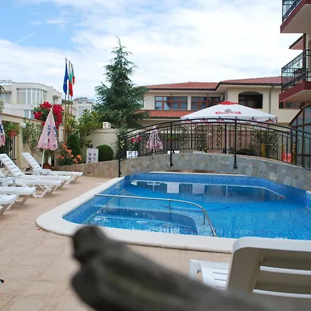 бреза Hostel Slantschew brjag