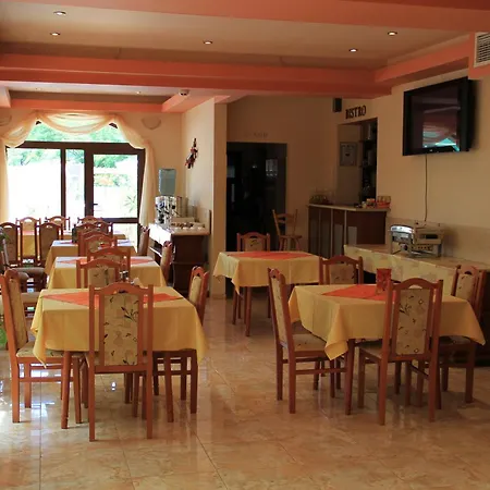 бреза Hostel Slantschew brjag