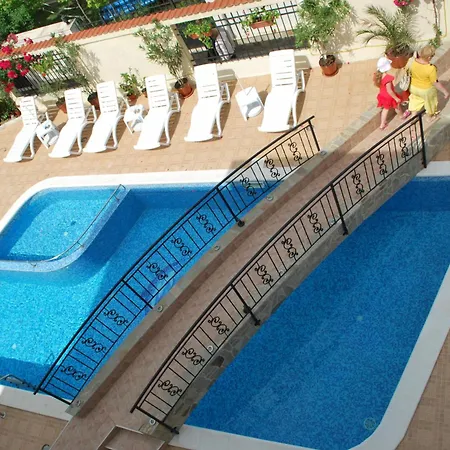 Hostel бреза